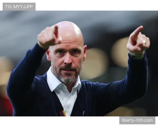 滕哈赫主导战术升级,曼联新赛季高位压迫策略焕发新活力 滕哈赫主导战术升级,曼联新赛季高位压迫策略焕发新活力