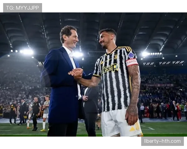 达尼洛状态稳健,巴西老将后防表现持续提升 达尼洛状态稳健,巴西老将后防表现持续提升