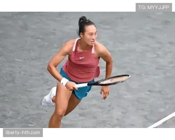 郑钦文喝口水都要算卡路里，这哪是打球，简直是修仙