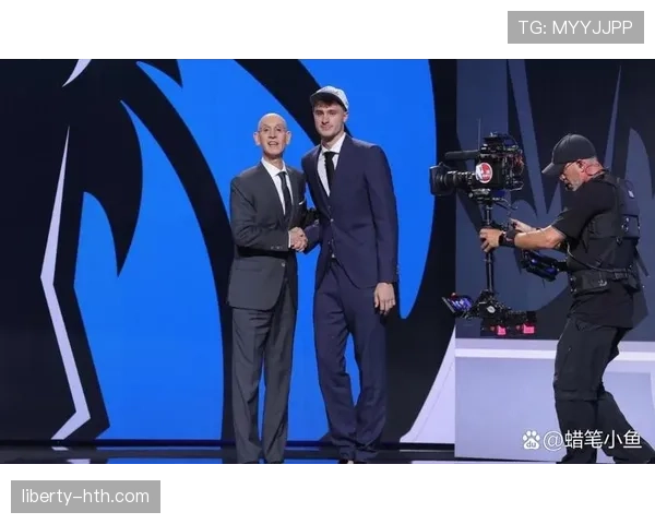 库珀·弗拉格三分准星拉开空间助掘金体系多点开花